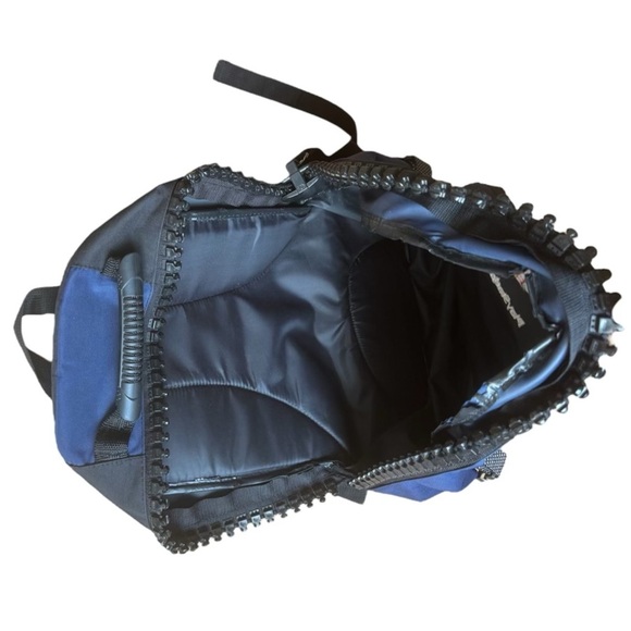 VTG Rare Y2K PlayStation 2 PS2 Game Promo Backpack Rzone - Picture 3 of 7